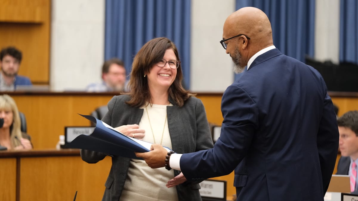 'We love each other': Final City Council meeting includes heartfelt farewells